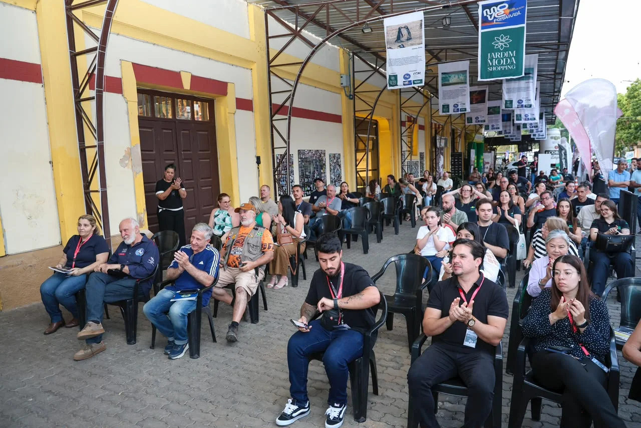 Público participante no Congresso Brasileiro de Mototurismo em Socorro