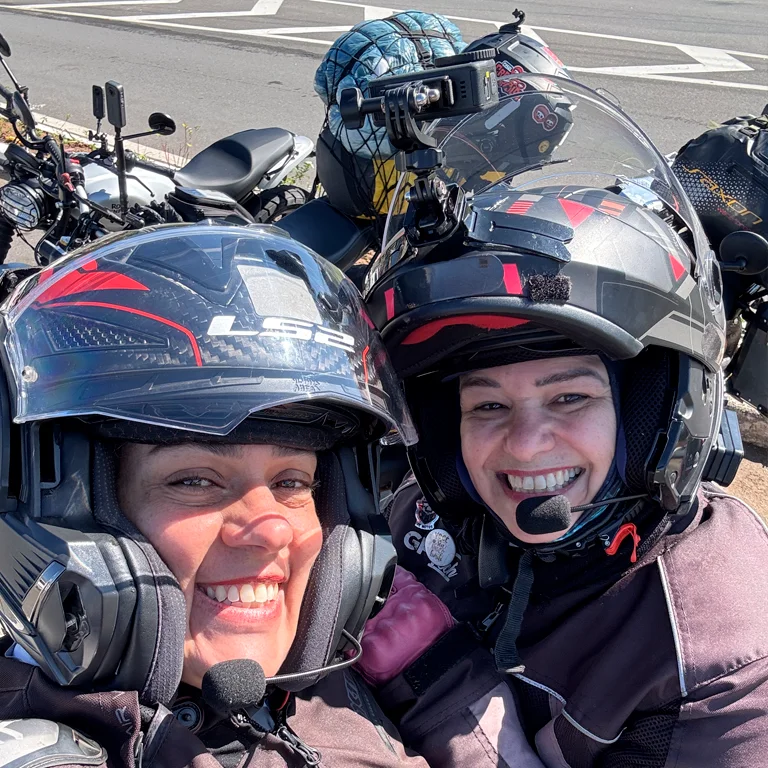 Juliana Casalcrepaldi e Karin Aceleraesai